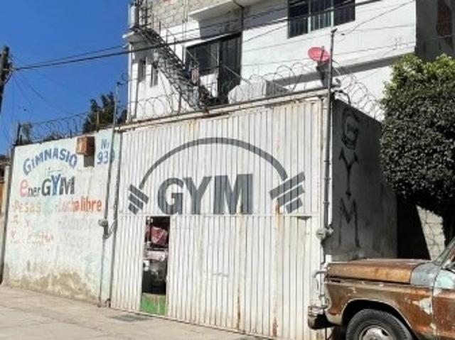 VENTA DE BODEGA CON DEPARTAMENTO EN 3 NIVELES EN GUSTAVO A M