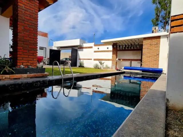 VENTA DE CASA MARGO, TONATICO