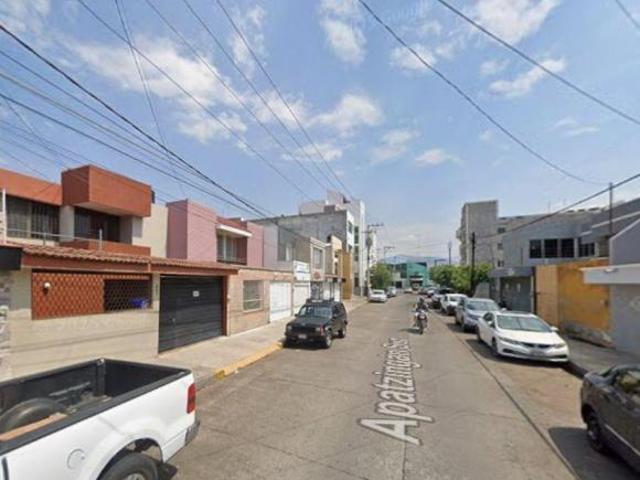 VENTA DE CASA MICHOACAN ZAMORA DE HIDALGO JARDINADAS