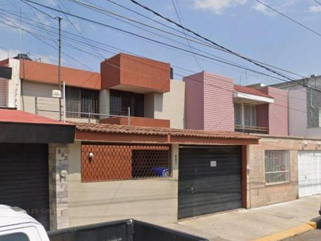 VENTA DE CASA MICHOACAN ZAMORA JARDINADAS