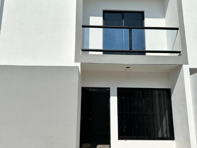 VENTA DE CASA MODELO VENTURA
