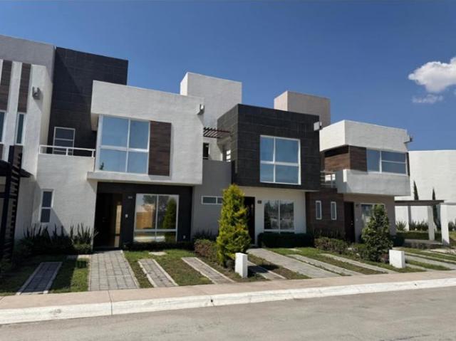 VENTA DE CASA MODELO ALISO EN RESIDENCIAL ARONA EN ZINACANTEPEC ESTADO DE M?XICO