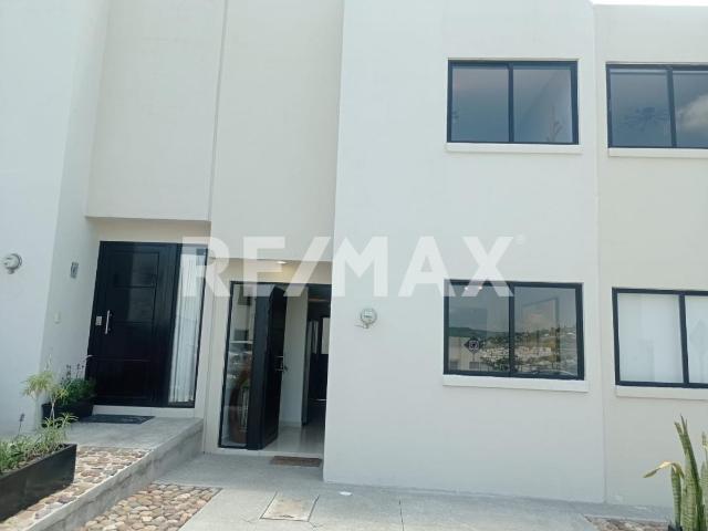 VENTA DE CASA NUEVA EN COLINAS DEL SANTUARIO, RESIDENCIAL IBIZA