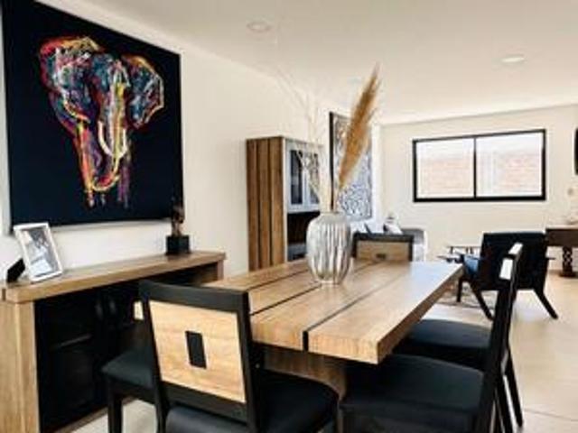 Venta de casa NUEVA EN FRACCIONAMIENTO residencial Parque Real Puebla