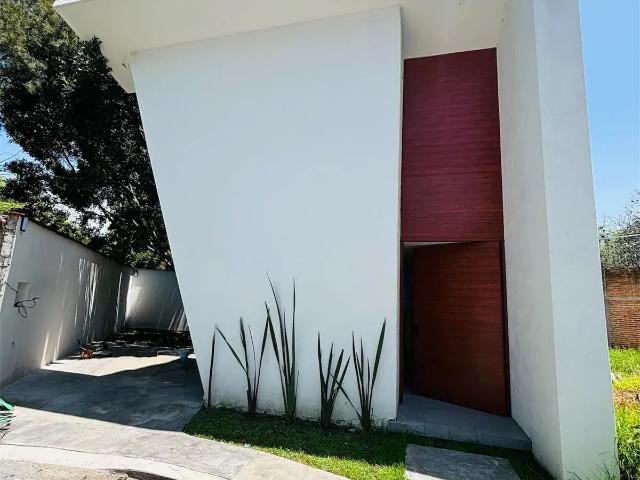 VENTA DE CASA NUEVA EN RANCHO CHAPULCO A UNOS PASOS DEL PERIFÉRICO