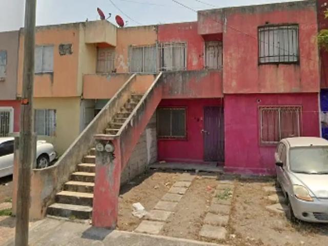VENTA DE CASA NE VERACRUZ FRACC OASIS