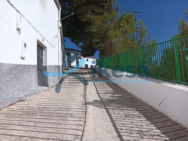 Venta de Casa Adosada en Calle CERVANTES Nº 71 Bélmez de la Moraleda Jaén