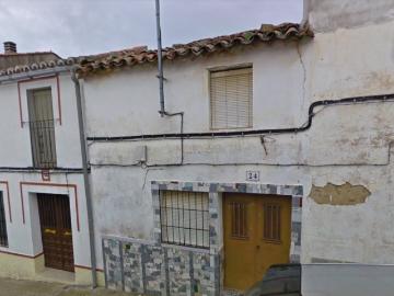 Venta de Casa Adosada en Calle Trujillo Nº 22 Jaraicejo Cáceres