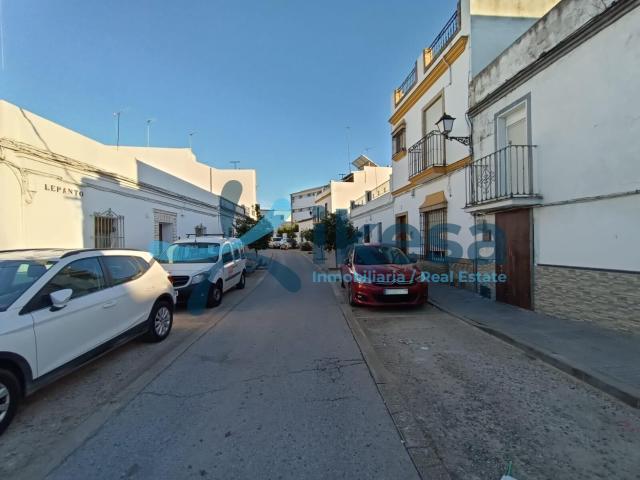 Venta de Casa Adosada en Lora del Río Sevilla