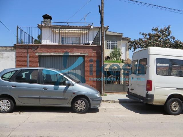 VENTA DE CASA ADOSADA EN LLIÇA D'AMUNT, BARCELONA. ACTIVO INMOBILIARIO SIN POSESIÓN, NO SE PUEDE VISITAR