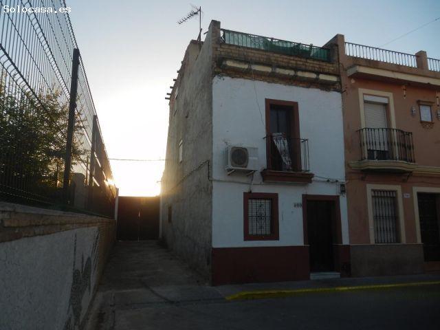 Venta de Casa Adosada sin posesión no visitable en Villaverde del Río Sevilla