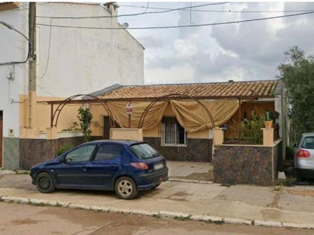 Venta de Casa adosada sin posesión no visitable en La Roda de Andalucía Sevilla