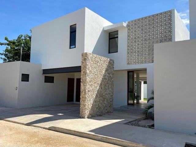 VENTA DE CASA AL NORTE DE LA CIUDAD