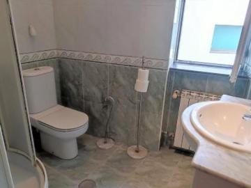 VENTA DE CASA AL LADO DE LA PLAYA DE CANDÁS