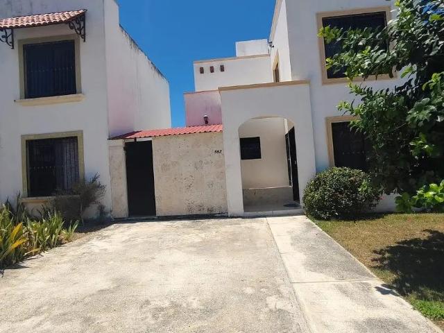 Venta de casa amplia en gran santa fe merida Yucatan