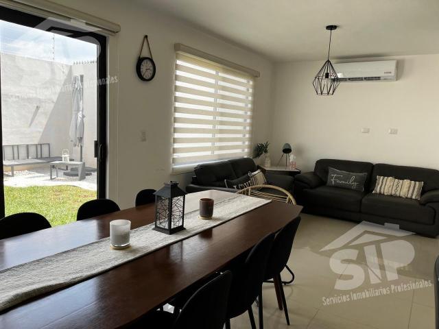 Venta de Casa Amueblada en Frac Privado al Norte de Saltillo