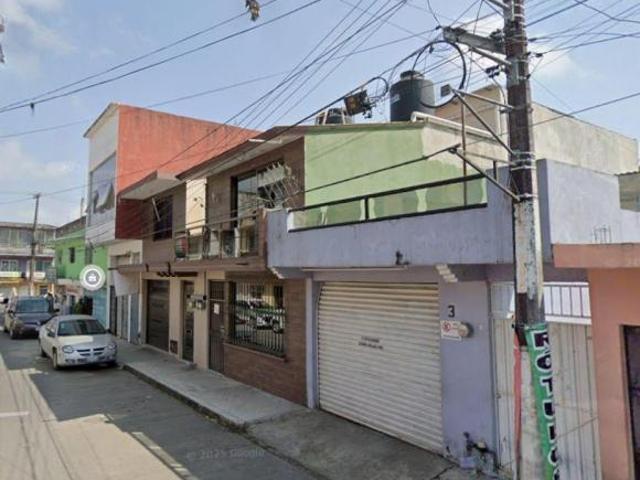 VENTA DE CASA ANTON DE ALAMINOS REVOLUCION XALAPA