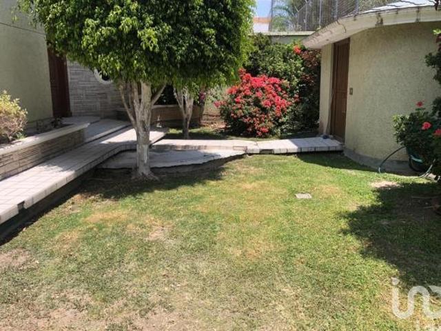 VENTA DE CASA ARBOLEDAS CELAYA