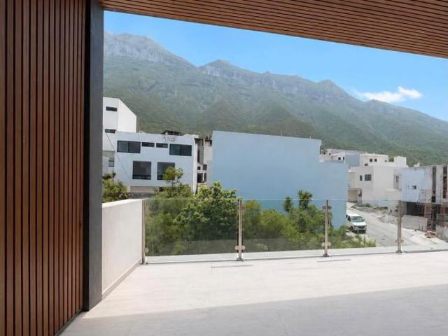 Venta de Casa Cumbres Elite Premier Sector Everest