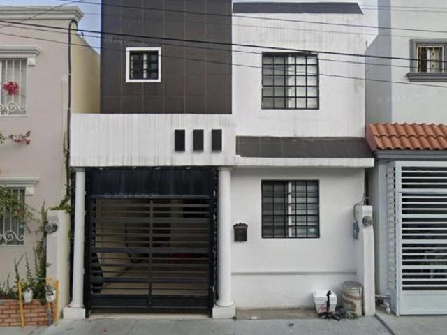 VENTA DE CASA. C. VOLCAN FRACC. LOMAS ALTAS 3ER SECTOR MUN. SANTA CATARINA C.P. 66359 NUEVO LEON