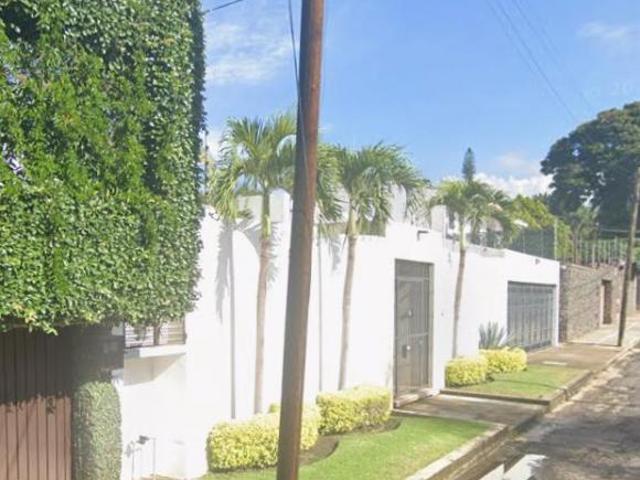 VENTA DE CASA CALLE CIBELES COL DELICIAS EDO CUERNAVACA MORELOS