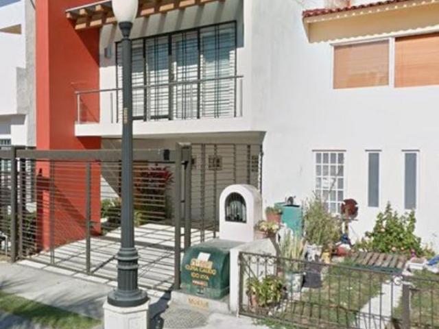 VENTA DE CASA CALLE LAGO SUPERIOR 185 FLUVIAL VALLARTA PUERTO VALLARTA JALISCO