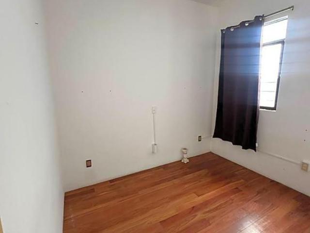 Venta de casa Col. Roma con local comercial