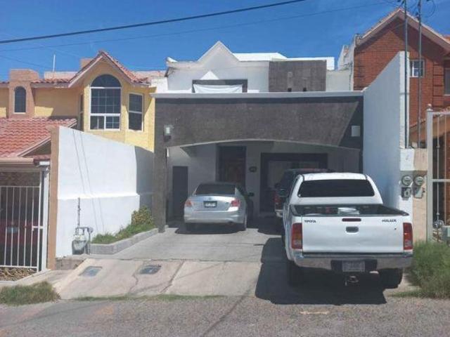 VENTA DE CASA COLINAS DEL VALLE