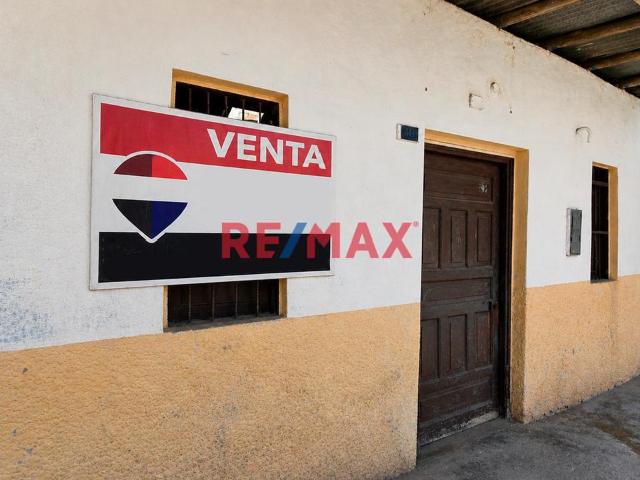 Venta De Casa Como Terreno