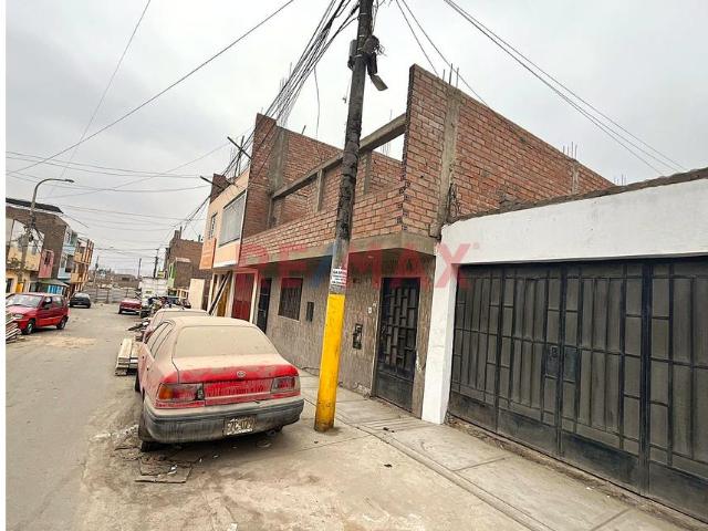 Venta De Casa Como Terreno En Comas
