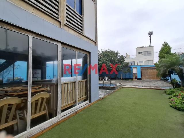 Venta De Casa Como Terreno En Playa Los Pulpos – 374.8 M²