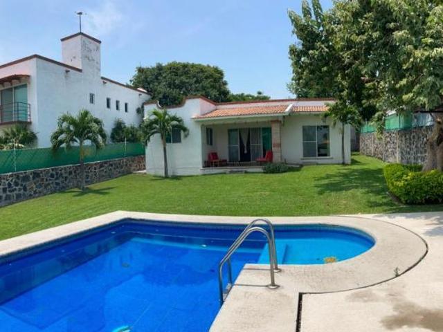 VENTA DE CASA CON 459 MTS DE TERRENO EN FRACC QUINTA CONCHITA OAXTEPEC