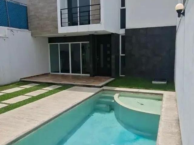 VENDO CASA EN FRACC VOLCANES CUAUTLA, MORELOS