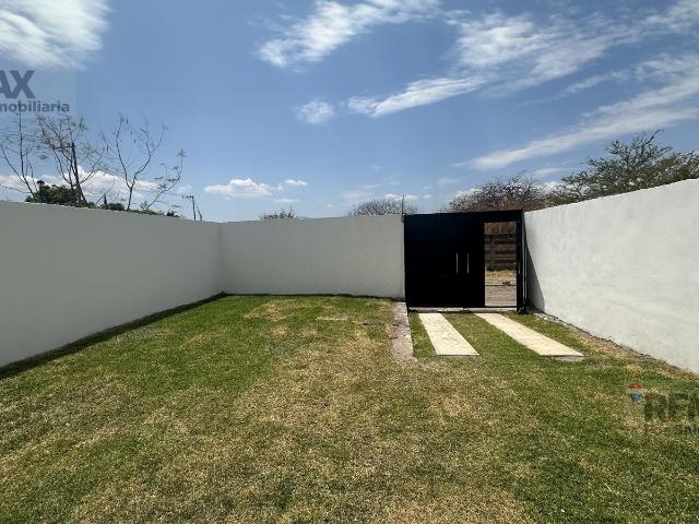 Venta de casa con vista al Lago de Tequesquitengo, Morelos?Clave 6168