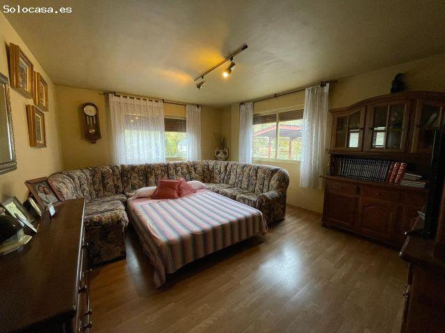 Venta de casa con bar en Toral de los Vados