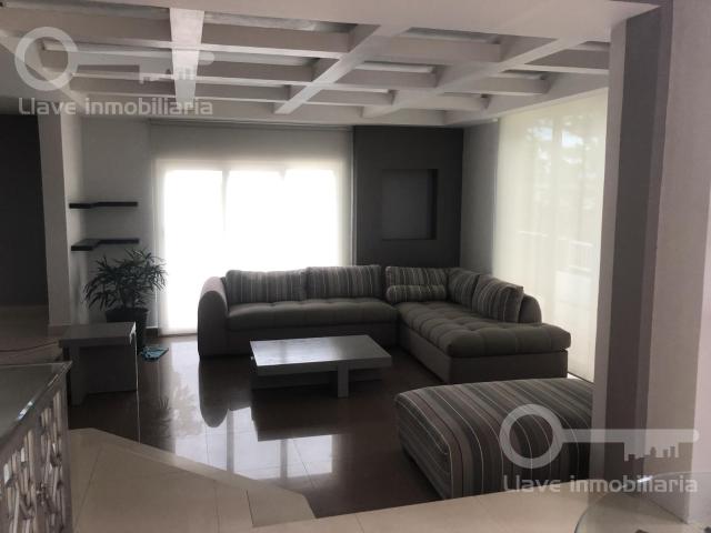 Venta de Casa con en Cerrada de Pino, Fracc. Villas Campestre, Col. IQUISA, Coatzacoalcos, Ver