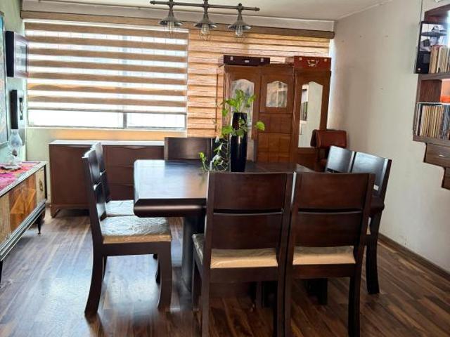 Venta de casa con excelente ubicación en Jardines de la Hacienda, Querétaro