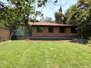 Venta de Casa con Jardín en Tepetlixpa Estado de México