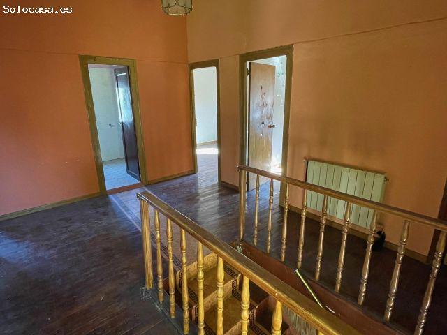 VENTA DE CASA CON PATIO EN MAGAZ DE ABAJO