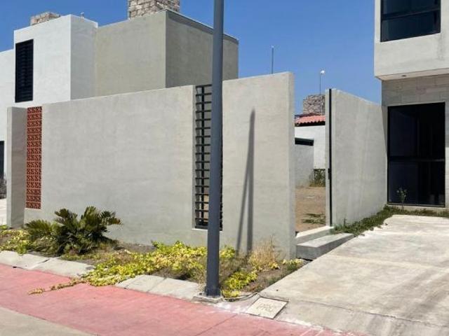 Venta de casa Coto privado fraccionamiento aqua ciudad Natura Villa de Álvarez