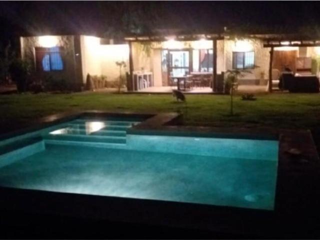 VENTA de Casa de Campo en Chincha en Condominio Privado 2,000 M2 Piscina Parrilla 5 Estac