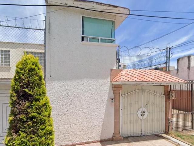 VENTA DE CASA DE LAS AVESTRUCES VILLAS DE PACHUCA