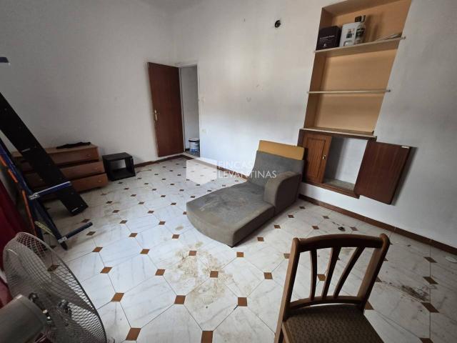 Venta de casa de pueblo en Agost Alicante – 262 m² con carácter único