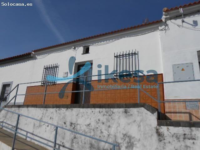 Venta de Casa de planta baja en El Cerro del Andévalo, Huelva. Activo inmobiliario Sin Posesión, No