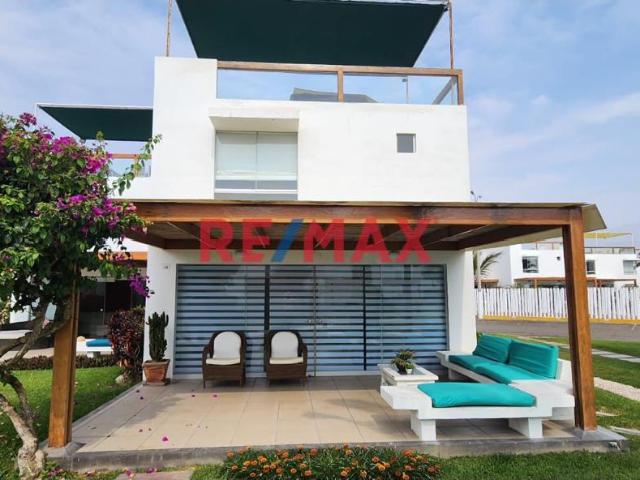 Venta De Casa De Playa En Condominio Asia Del Sol Km 107