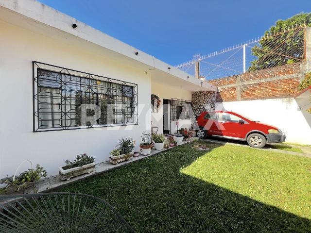 Venta de casa de un nivel en la Col. Nueva San José, Cuautla, Morelos. Clave 6066