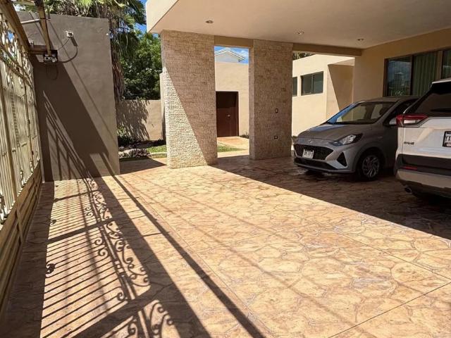 VENTA DE CASA DE UN PISO EN LOS PINOS POR ALTABRISA M?RIDA YUCATAN