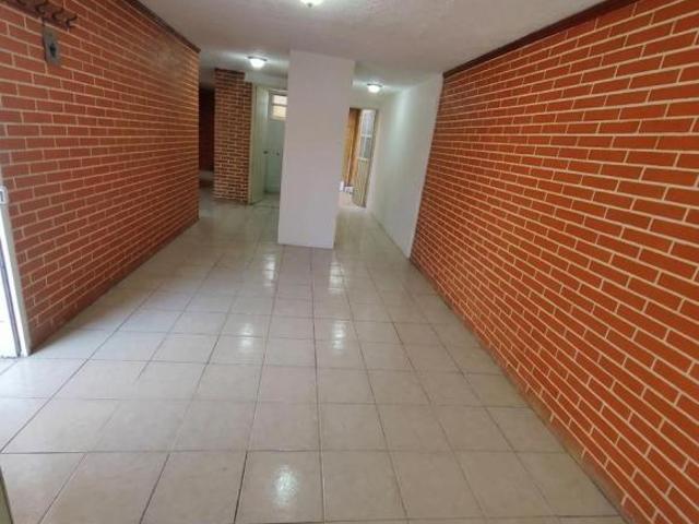 VENTA DE CASA DE UN PISO EN SAN JUAN BAUTISTA. ZONA GUADALUPE HIDALGO, PUEBLA