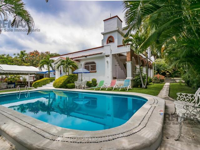Venta de casa de un solo nivel en el Centro de Jiutepec, Morelos? Cv 6176