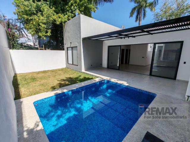 Venta de casa de un solo nivel en la Col. Centro, Jiutepec, Morelos?Clave 5942